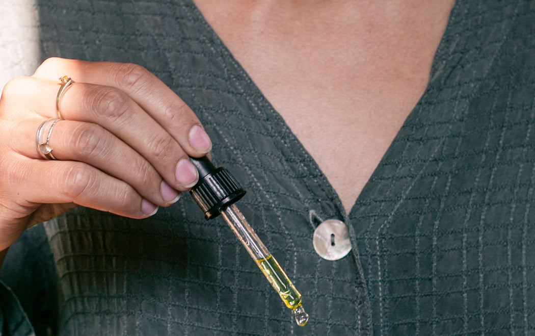 DIY Jojoba Face Oil for Maturing Skin